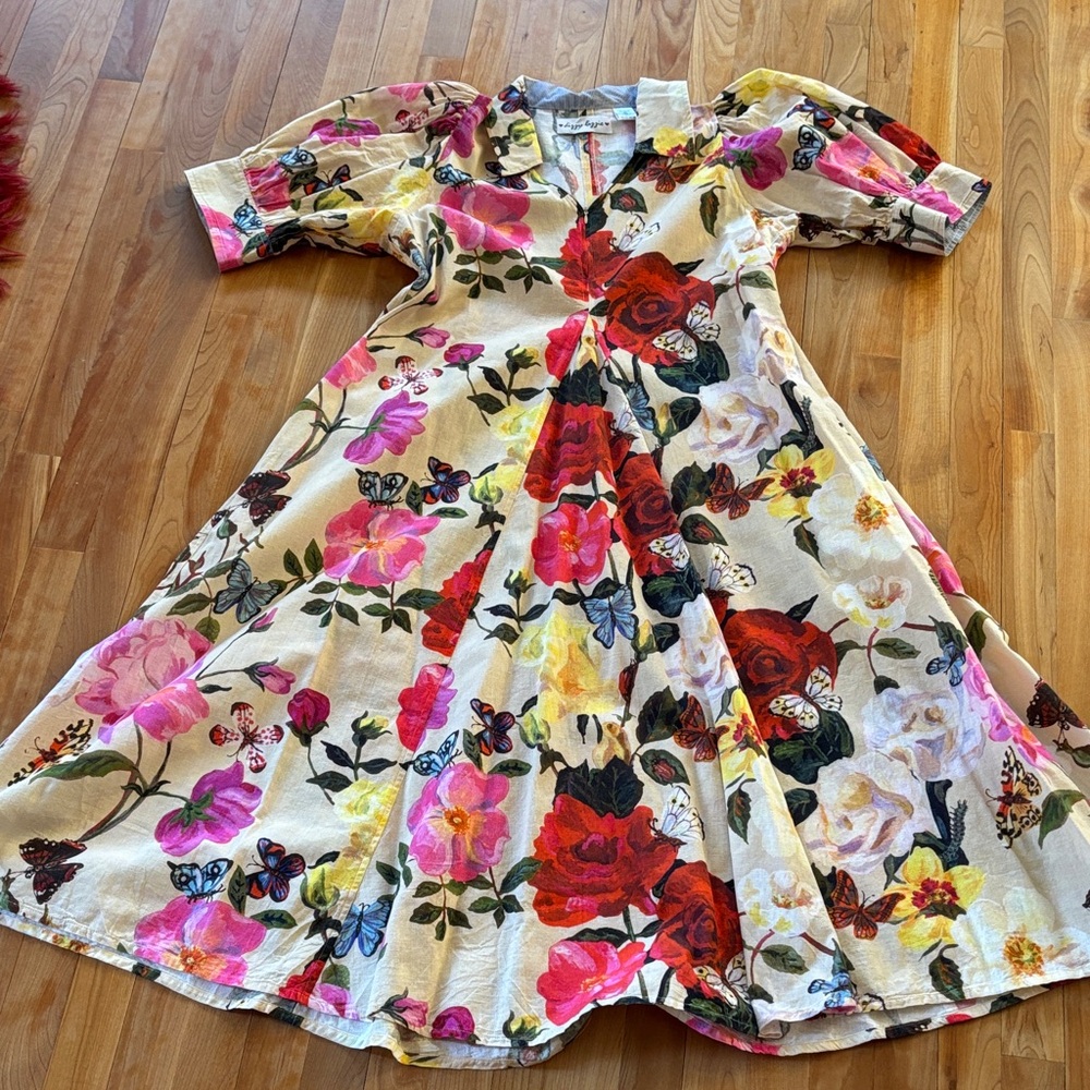 Floral Elegance Midi Dress